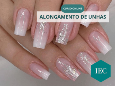 Alongamento de unhas